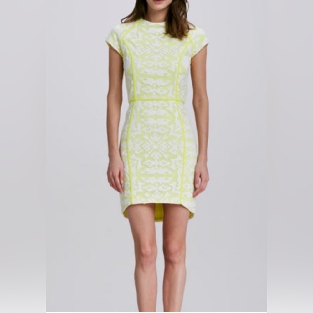 ✨ CLEAR OUT SALE ✨ Dolce Vita Aletta Neon Lace Dress